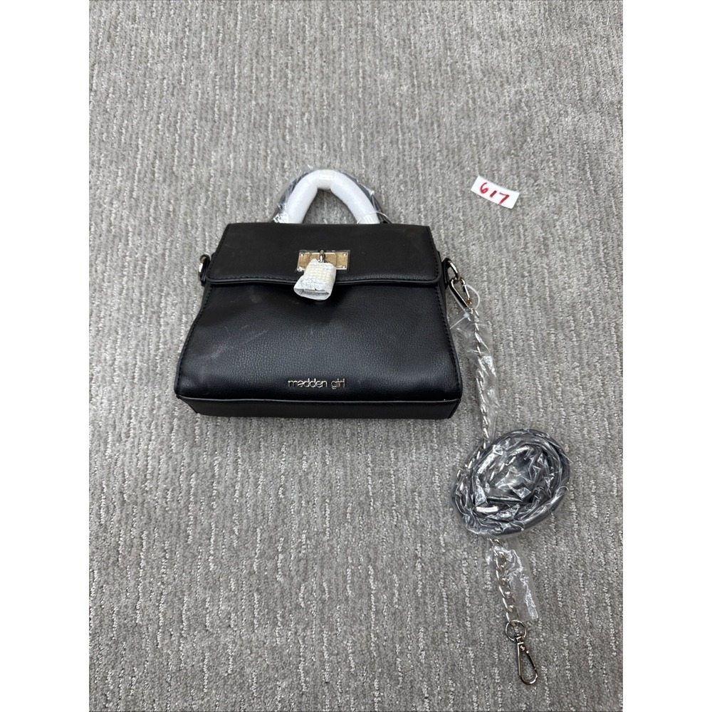 black madden girl handbag #617 Scrapes On Bag And A Hoke In Back